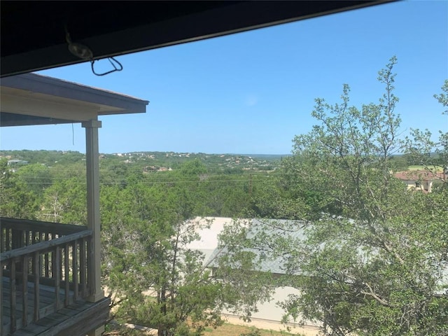 4102 Glendale Ln, Lago Vista, TX 78645 - view of yard featuring a forest view