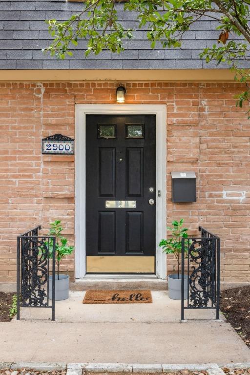 2900 White Rock Dr Unit 1A, Austin, TX 78757 - photo 2