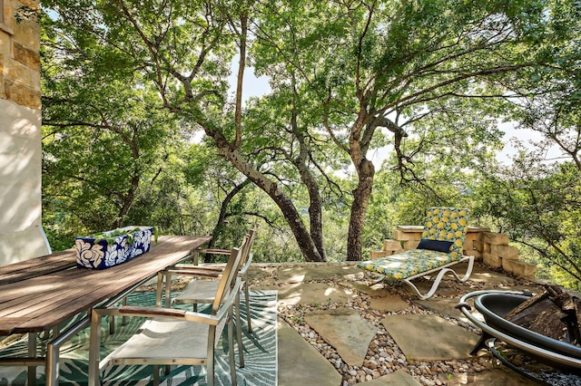 1607 The High Rd, Austin, TX 78746 - view of patio / terrace with outdoor dining space