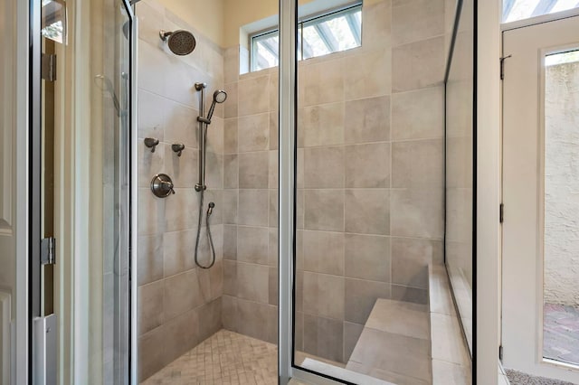 1607 The High Rd, Austin, TX 78746 - bathroom featuring a stall shower