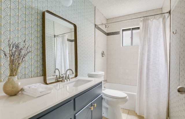 7000 Shadywood Dr, Austin, TX 78745 - bathroom with vanity, shower / bath combination with curtain, wallpapered walls, and a textured ceiling