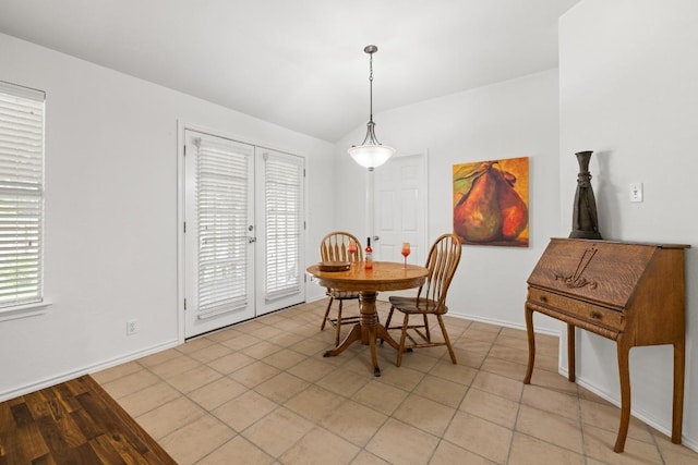 2803 Glenwood Trl, Cedar Park, TX 78613 - dining space with vaulted ceiling and baseboards