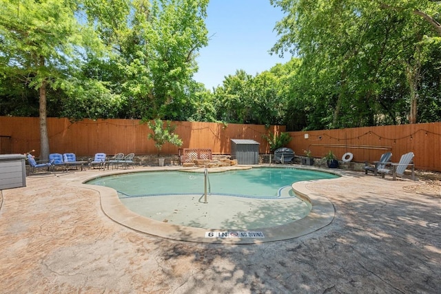 2216 Thornton Rd Unit 221, Austin, TX 78704 - view of pool featuring a fenced backyard and a patio area