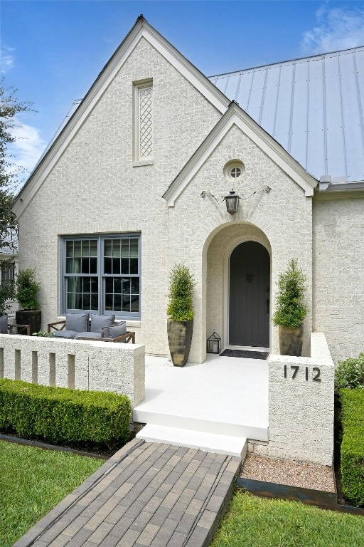 1712 Hartford Rd, Austin, TX 78703 - view of front of house featuring stucco siding