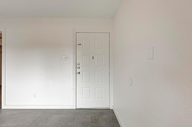 1840 Burton Dr Unit 102, Austin, TX 78741 - unfurnished room with baseboards