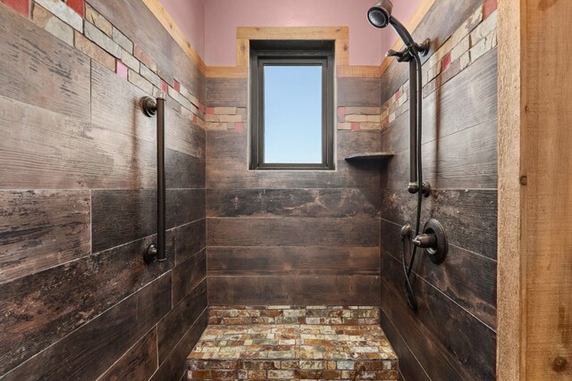 281 Cedar Mountain Dr, Marble Falls, TX 78654 - full bathroom featuring a tile shower