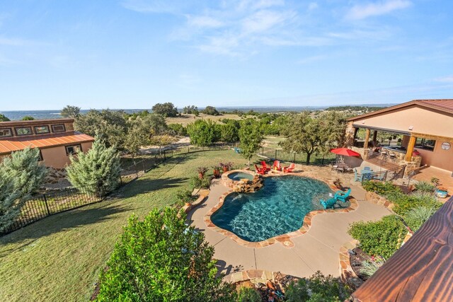 281 Cedar Mountain Dr, Marble Falls, TX 78654 - view of swimming pool with a patio area and a pool with connected hot tub