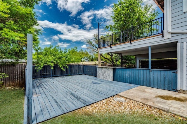 8204 Williamson Creek Dr, Austin, TX 78736 - wooden terrace featuring a fenced backyard