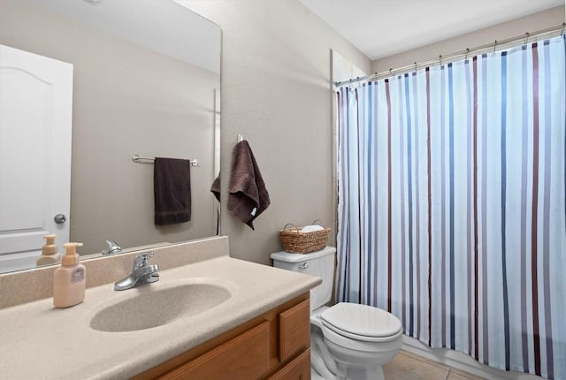 306 Water Oak Dr, Cedar Park, TX 78613 - full bathroom with toilet, vanity, curtained shower, and tile patterned floors