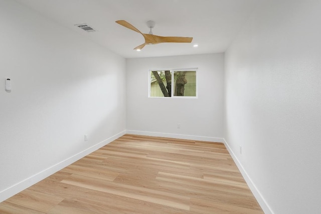 3812 Tarragona Ln, Austin, TX 78727 - unfurnished room with ceiling fan, light wood-type flooring, baseboards, and recessed lighting