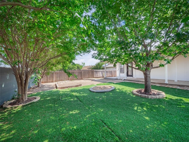 604 Creston St, Hutto, TX 78634 - view of yard