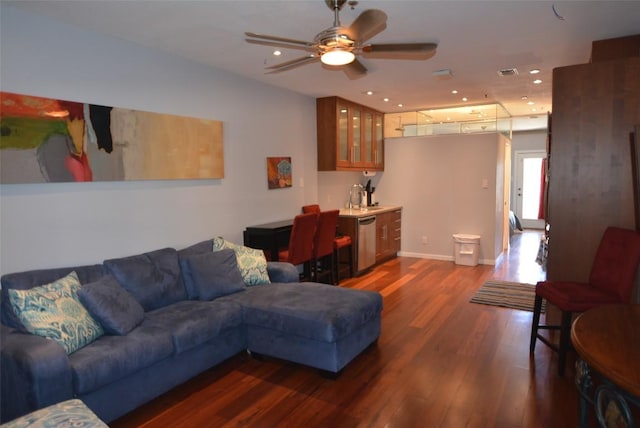 3404 American Dr Unit 2101, Lago Vista, TX 78645 - living area with wood finished floors, ceiling fan, baseboards, and recessed lighting