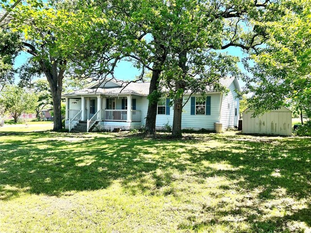 2105 W Gillis Ave, Cameron, TX 76520 - photo 4