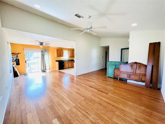 2105 W Gillis Ave, Cameron, TX 76520 - photo 6