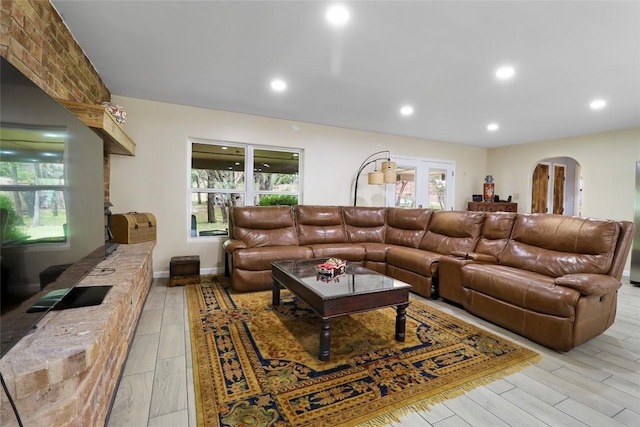 1313 Oakridge Dr, Blanco, TX 78606 - living area with arched walkways and recessed lighting