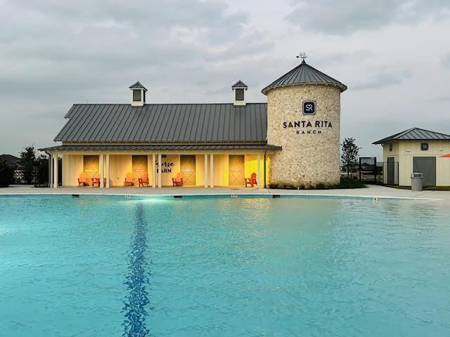 500 Kaitlyn Cir, Liberty Hill, TX 78642 - photo 35