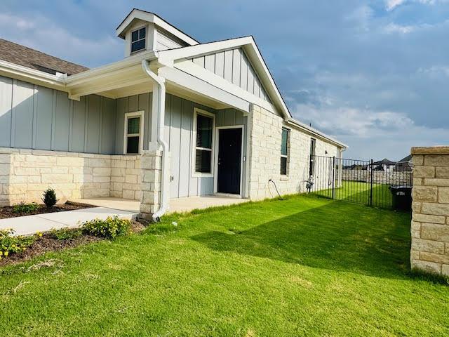 500 Kaitlyn Cir, Liberty Hill, TX 78642 - photo 3