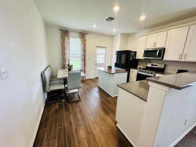 500 Kaitlyn Cir, Liberty Hill, TX 78642 - photo 13