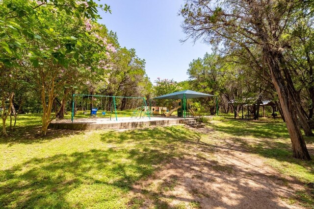 14417 Cochise Trl, Austin, TX 78734 - view of green lawn