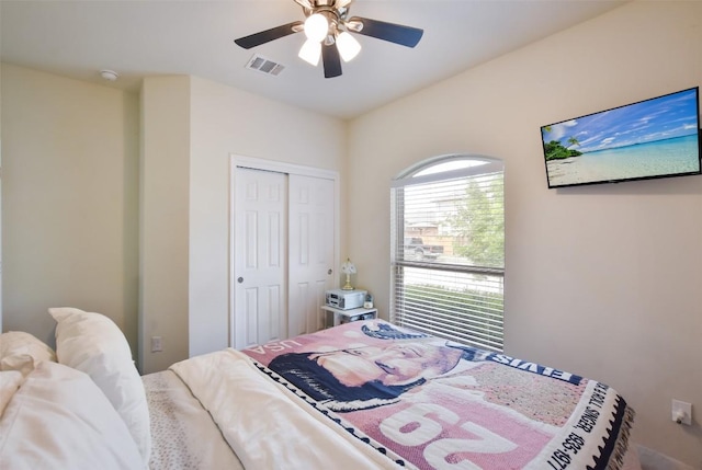 216 Walkup Ln, Leander, TX 78641 - bedroom with a closet and a ceiling fan