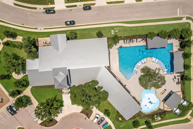 216 Walkup Ln, Leander, TX 78641 - aerial view of a pool
