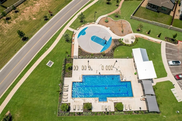 216 Walkup Ln, Leander, TX 78641 - aerial view of a pool