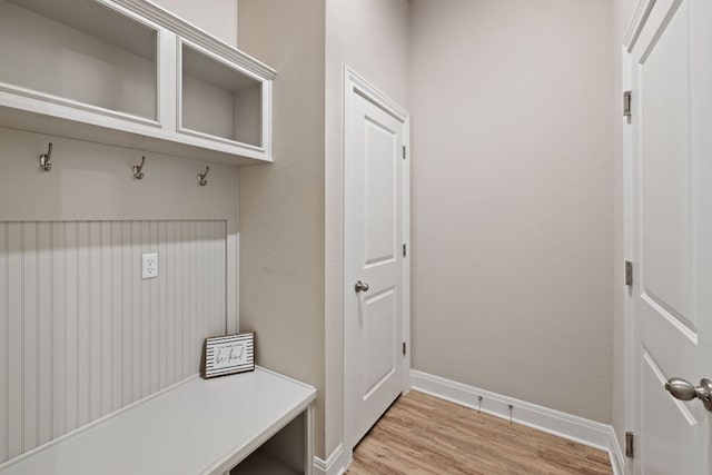 1116 Highwater Dr, Georgetown, TX 78628 - mudroom featuring light wood finished floors and baseboards