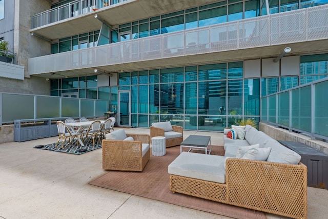 222 W Ave Unit 1001, Austin, TX 78701 - view of patio with outdoor lounge area