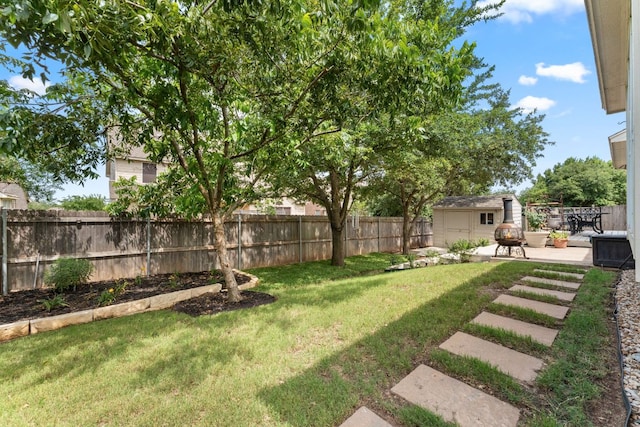 2600 Lost Mine Trl, Leander, TX 78641 - view of yard with a patio area