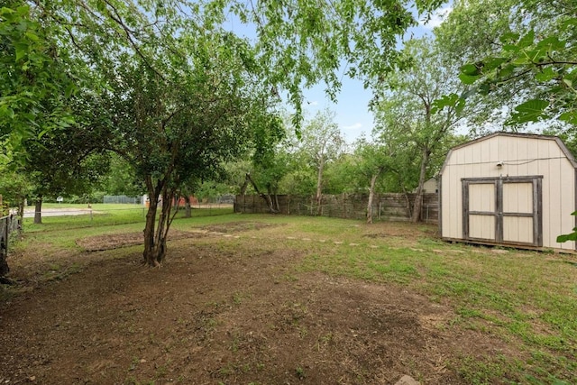 5601 Samuel Huston Ave, Austin, TX 78721 - view of yard