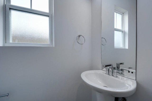 105 Elkhart St Unit 3, Austin, TX 78702 - bathroom featuring a sink