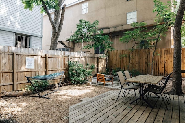 2623 Salado St, Austin, TX 78705 - deck with outdoor dining area