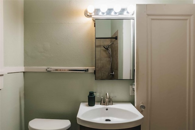 2623 Salado St, Austin, TX 78705 - bathroom featuring a sink and toilet