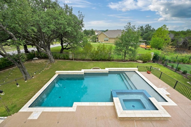 2625 Arion Cir, Austin, TX 78730 - view of pool featuring a pool with connected hot tub
