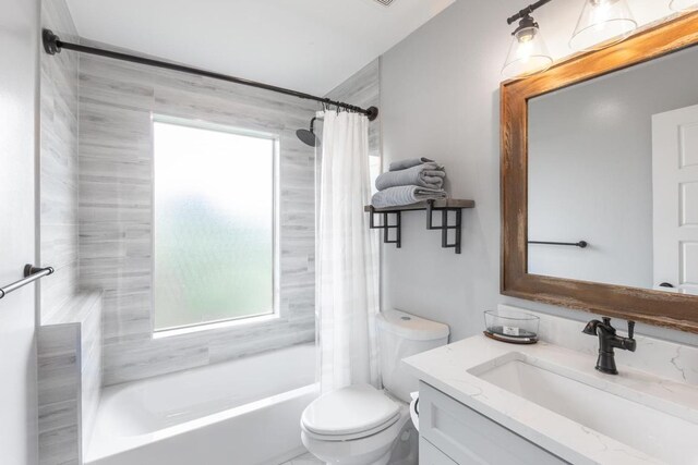 116 Mallard Rd, Bastrop, TX 78602 - full bath featuring plenty of natural light, vanity, and shower / tub combo with curtain