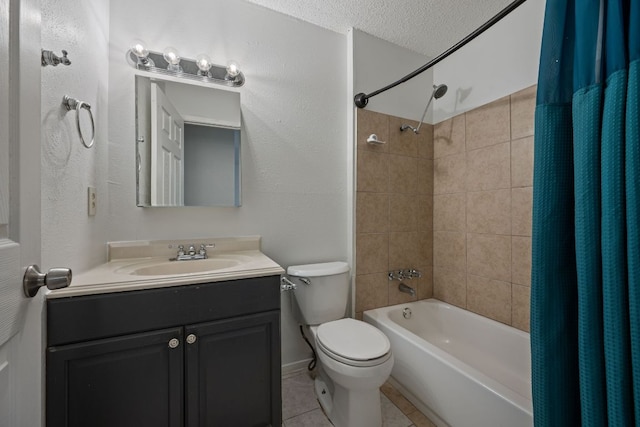 10207 Ray Ave, Austin, TX 78758 - bathroom featuring vanity, shower / bathtub combination with curtain, toilet, and tile patterned floors