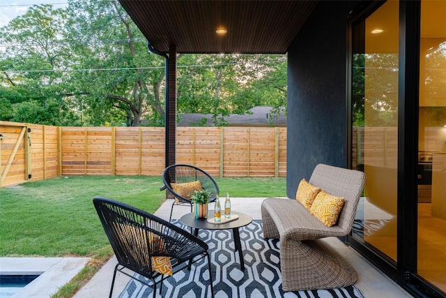 2301 Canterbury, Austin, TX 78702 - view of patio