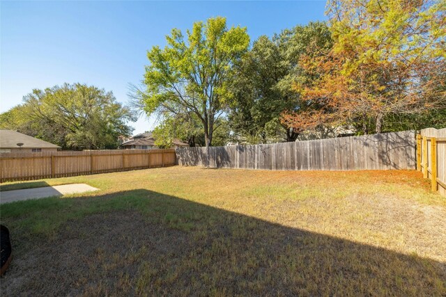 4700 Fallenash Dr, Austin, TX 78725 - view of yard