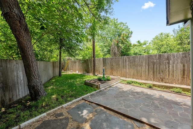 3102 Glen Ora St Unit 102, Austin, TX 78704 - fenced backyard with a patio area