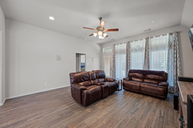 204 Lacey Oak Loop, San Marcos, TX 78666 - photo 11