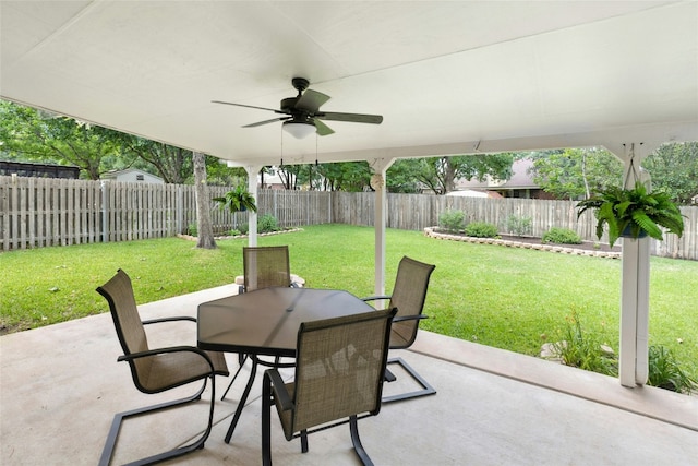 1113 Red Ranch Cir, Cedar Park, TX 78613 - view of patio featuring a ceiling fan and outdoor dining space
