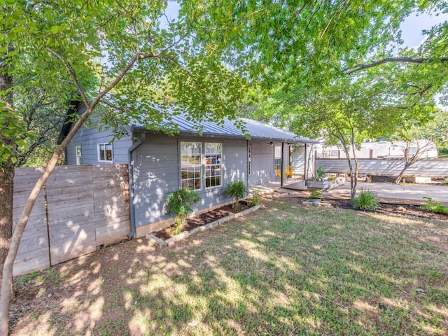 1705 Adriane Dr, Austin, TX 78721 - view of back of house