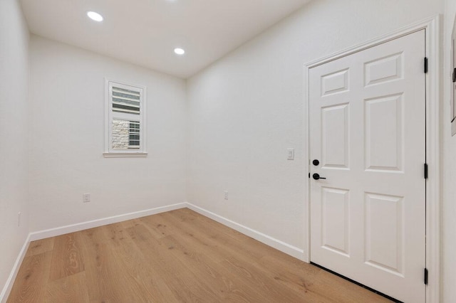 110 Chuckwagon Trl, Georgetown, TX 78633 - spare room with light wood-style flooring and recessed lighting