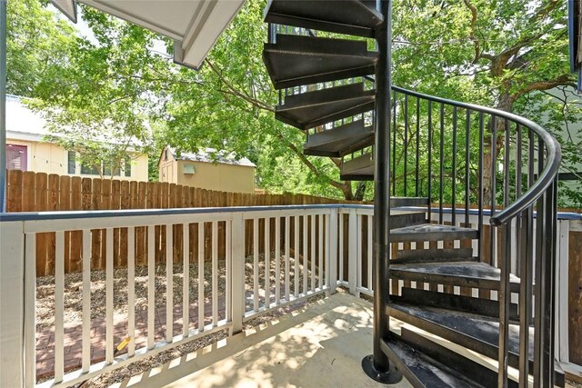 1169 Curve St, Austin, TX 78702 - view of patio / terrace