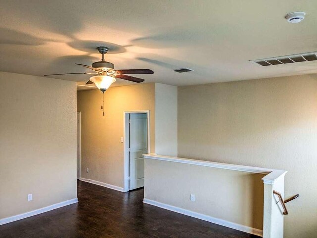 1226 Hidden Cave Dr, New Braunfels, TX 78132 - unfurnished room with ceiling fan, wood finished floors, a smoke detector, and baseboards