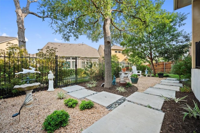 5820 Harper Park Dr Unit 66, Austin, TX 78735 - view of yard