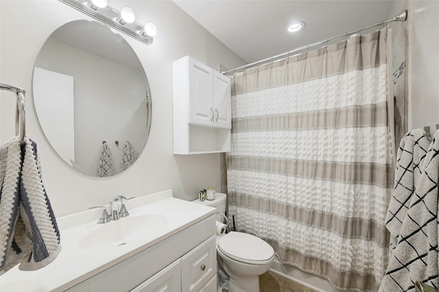 1411 Gracy Farms Ln Unit 69, Austin, TX 78758 - bathroom featuring vanity, toilet, curtained shower, and recessed lighting