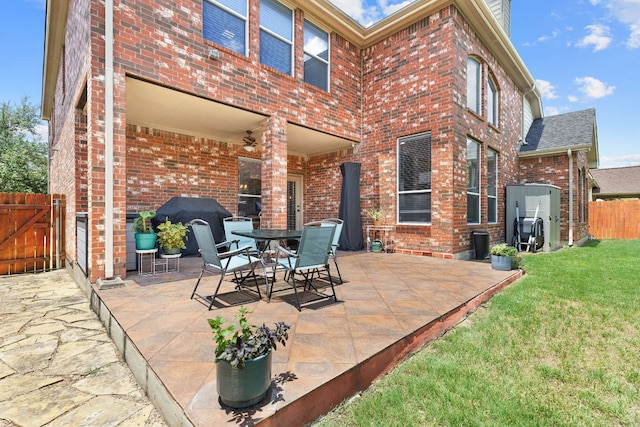 370 Ledge Stone Dr, Austin, TX 78737 - view of patio / terrace featuring ceiling fan