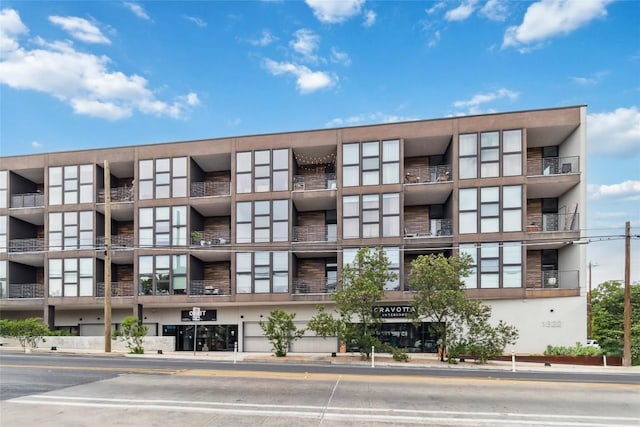 1322 E 12th St Unit 306, Austin, TX 78702 - photo 27