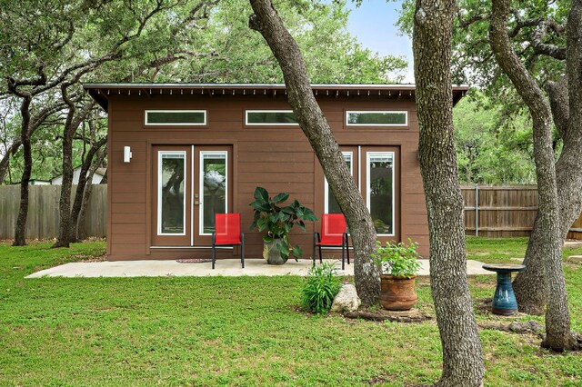 2819 Cross Rd, San Marcos, TX 78666 - rear view of property featuring a patio